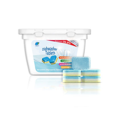 De tabletten voor afwasmachine zijn vol en solide van de bovenste tablet.