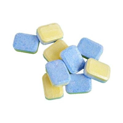 Keuken schoonmaken met alles-in-één vaatwasser tabletten Eco Action Quick Dissolve tabletten