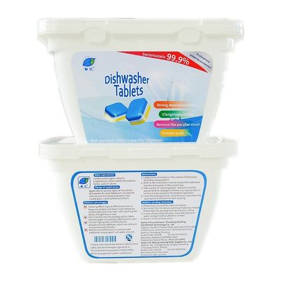 Keuken schoonmaken met alles-in-één vaatwasser tabletten Eco Action Quick Dissolve tabletten
